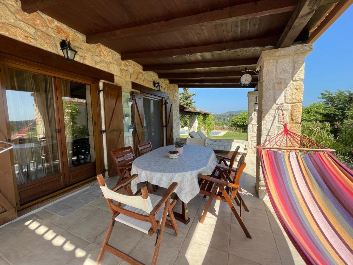 Jordan'S Stone House Villa Siviri Exterior photo